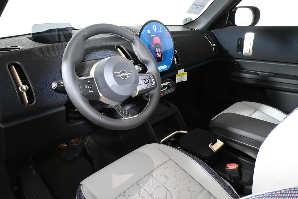 New 2026 Red MINI S Oxford Edition image 15