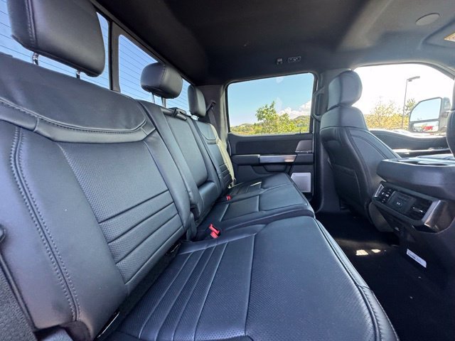 New 2027 Star White Metallic Tri-Coat Ford F-250® Platinum® image 24