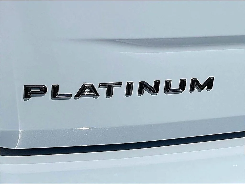 New 2027 Glacier Gray Metallic Tri-Coat Ford MAX Platinum image 9