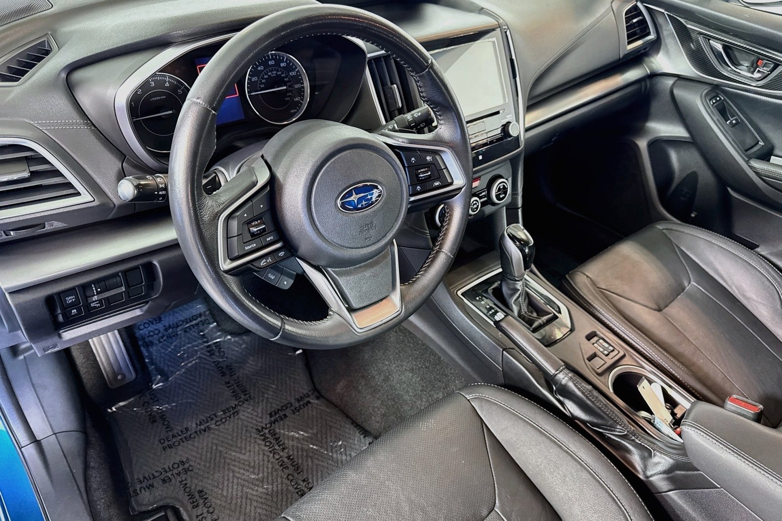 Used 2018 Island Blue Pearl Subaru Limited image 9
