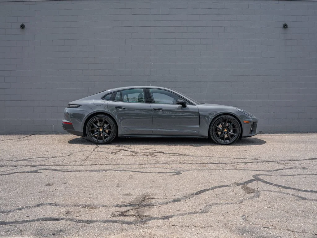 Used 2025 Slate Gray Neo Porsche  image 8