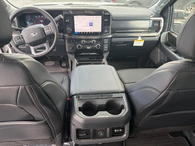 New 2026 Star White Metallic Tri-Coat Ford F-250® Lariat® image 48