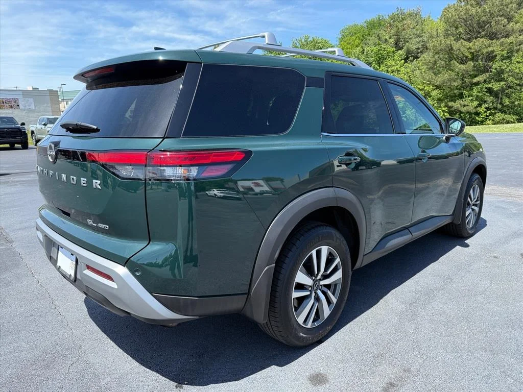 2024 Nissan Pathfinder SL - Photo 7