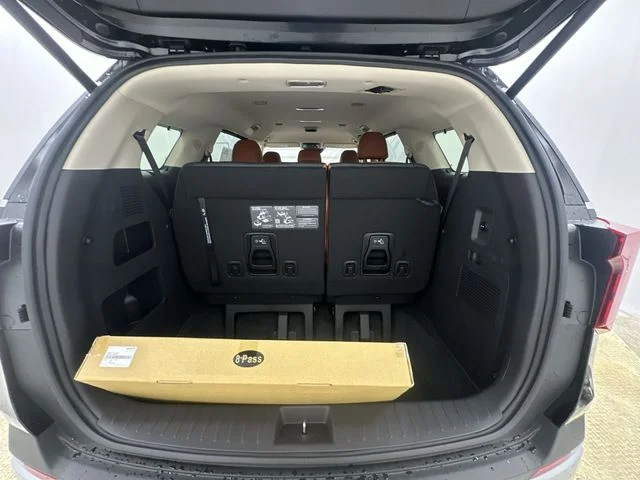 New 2026 Aurora Black Pearl Kia EX image 21