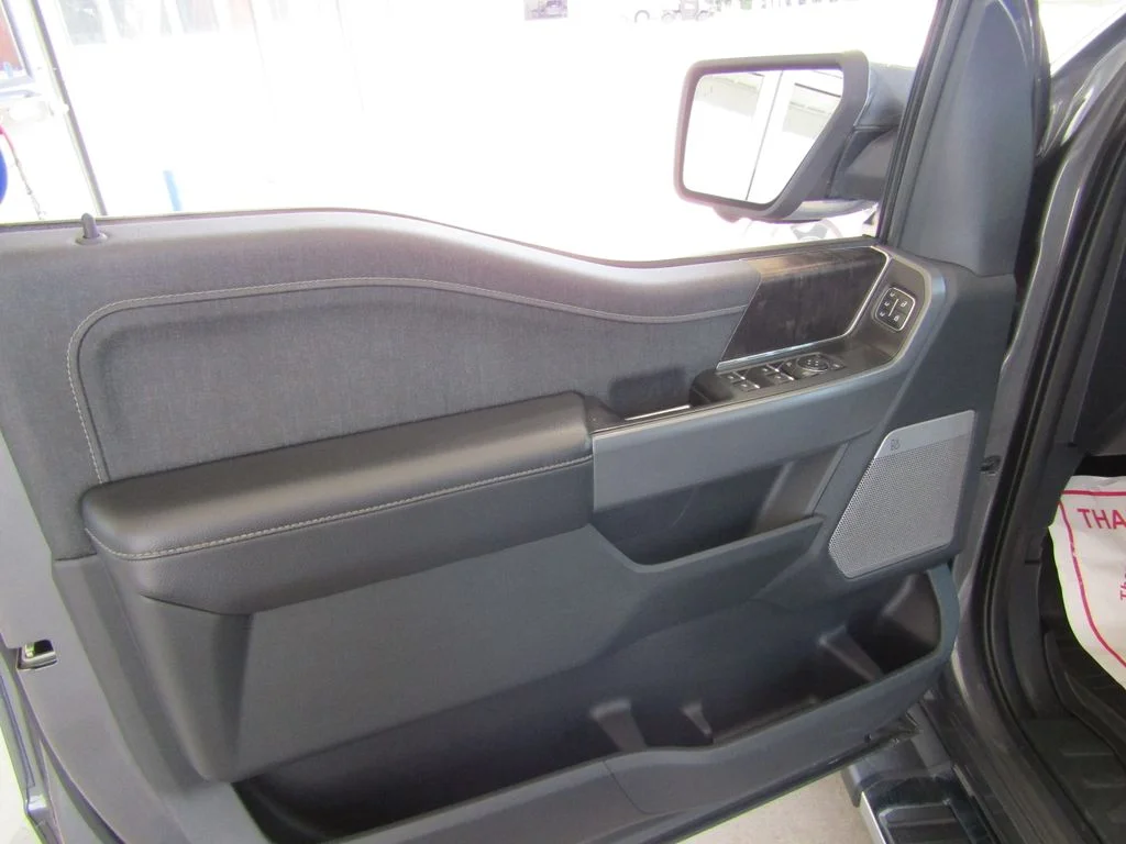 Used 2021 Gray Ford Lariat image 23
