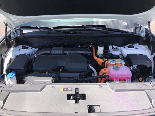 New 2026 White,Serenity Hyundai SE image 23