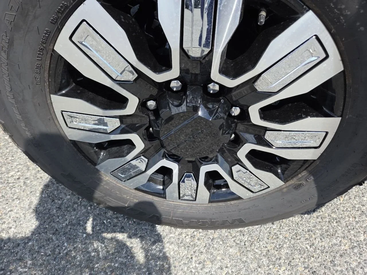 2026 GMC Sierra 2500HD Denali - Photo 15