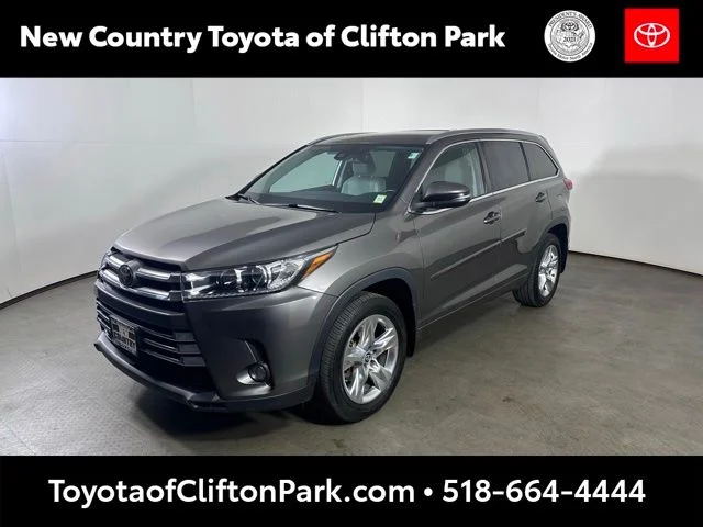 Used 2018 Gray Toyota Limited image 7