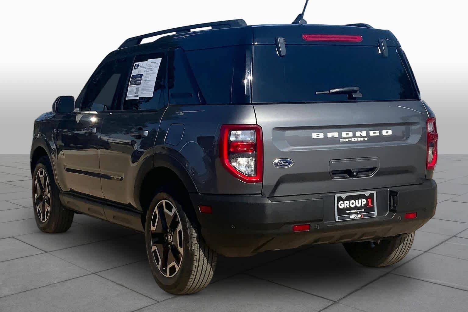 Used 2021 Carbonized Gray Metallic Ford Outer Banks image 12