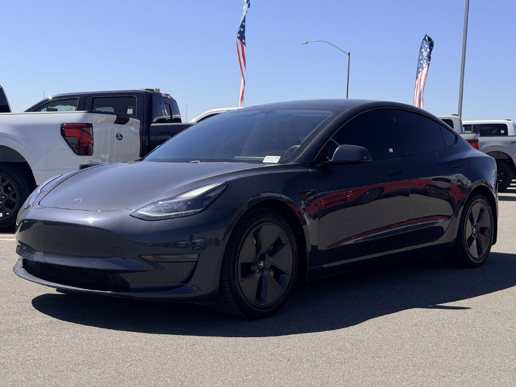 Used 2021 Midnight Silver Metallic Tesla Long Range image 4