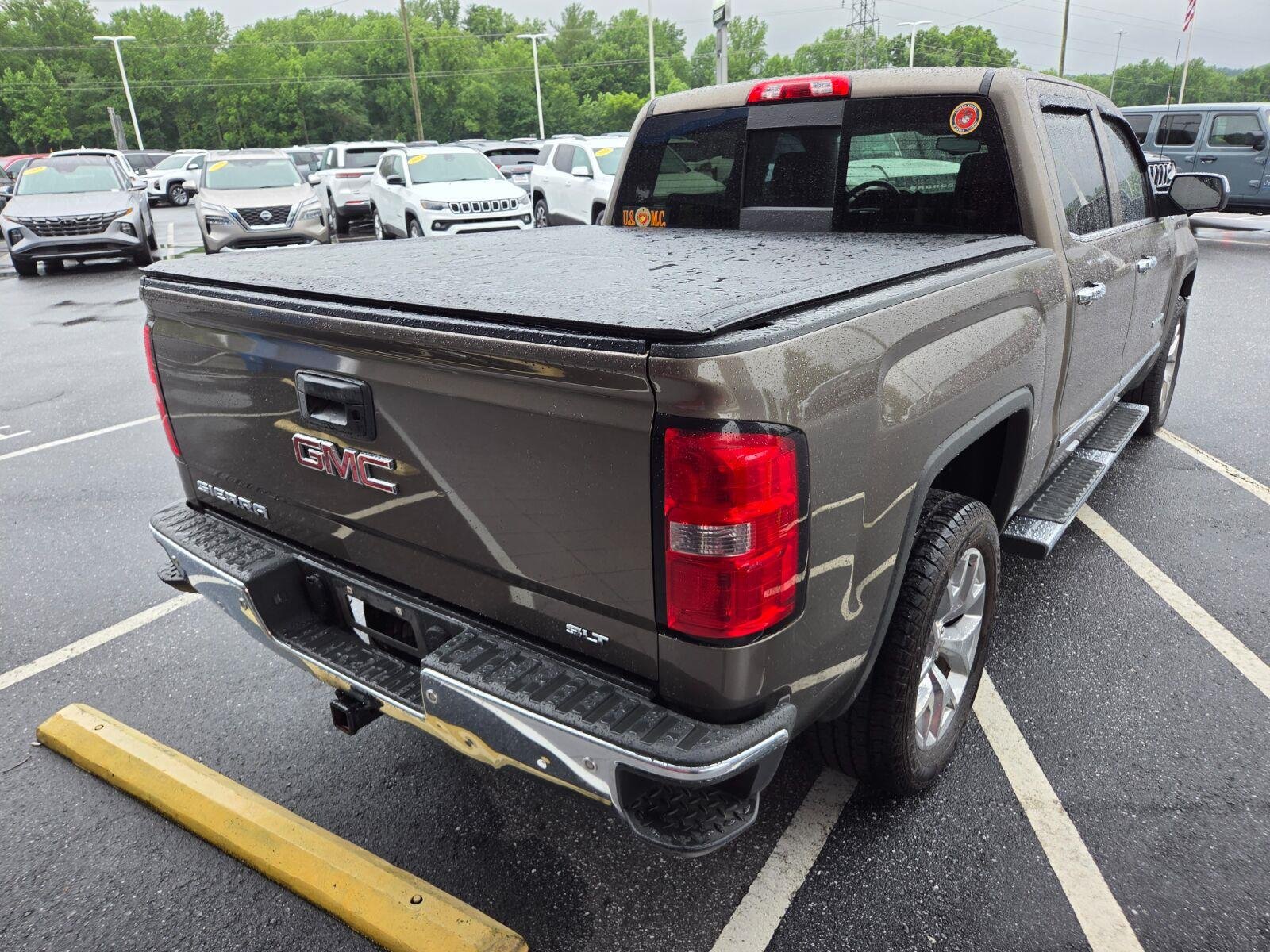 Used 2015 BRONZE ALLOY METALLIC GMC SLT image 6