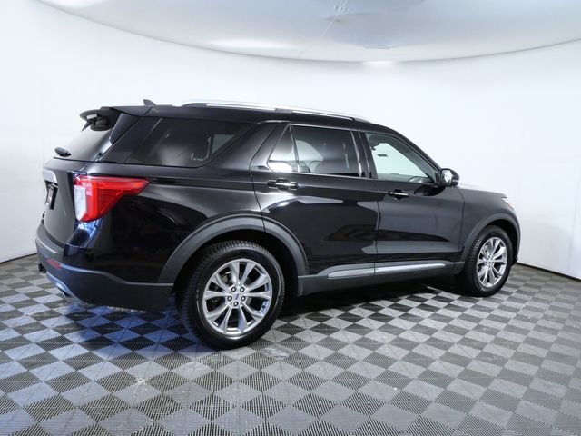Used 2022 Black Ford Limited image 8