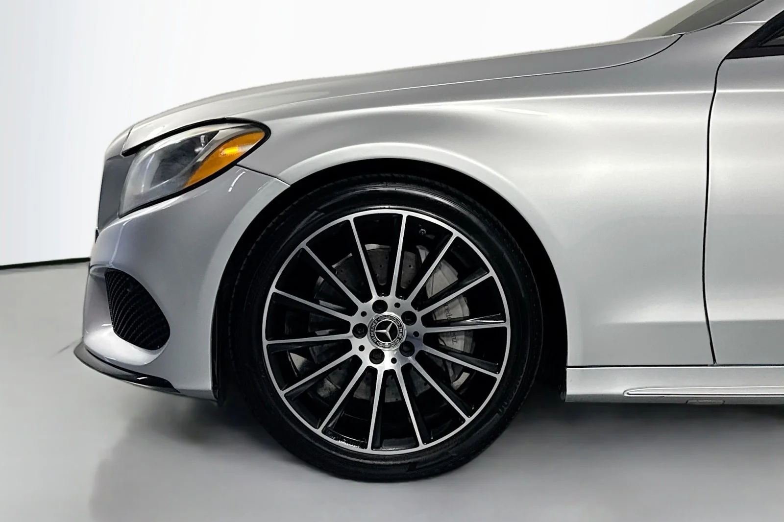 Used 2018 Iridium Silver Metallic Mercedes-Benz C 300 image 10