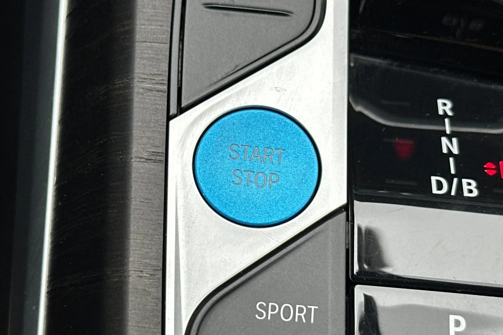 Used 2023 Tanzanite Blue II Metallic BMW eDrive35 image 21