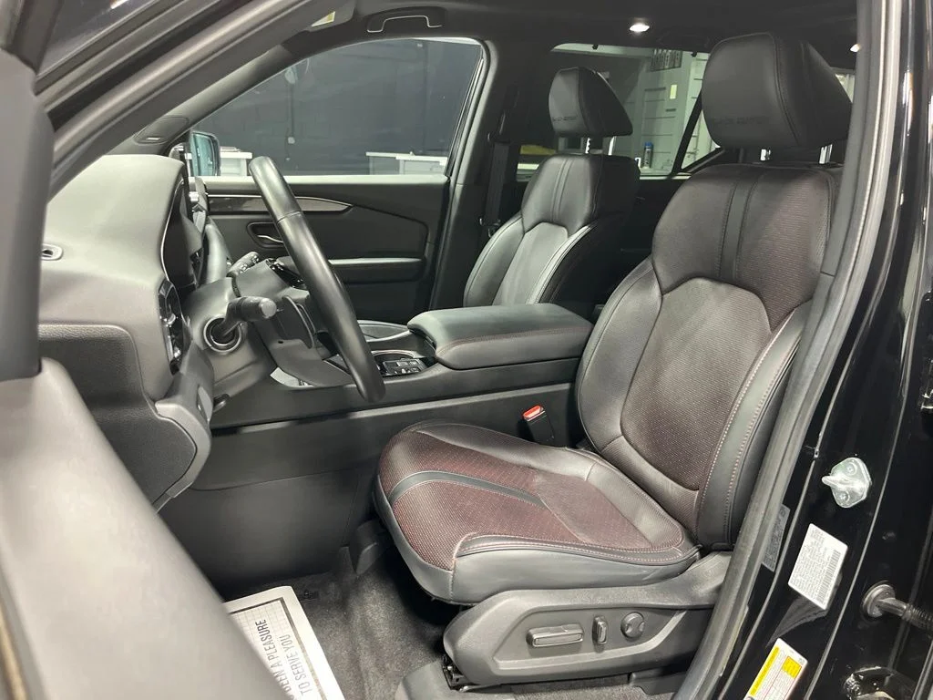 2025 Honda Pilot Black Edition - Photo 12