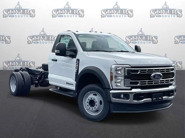 2026 Ford F-450 XL Regular Cab 169-In DRW's photo