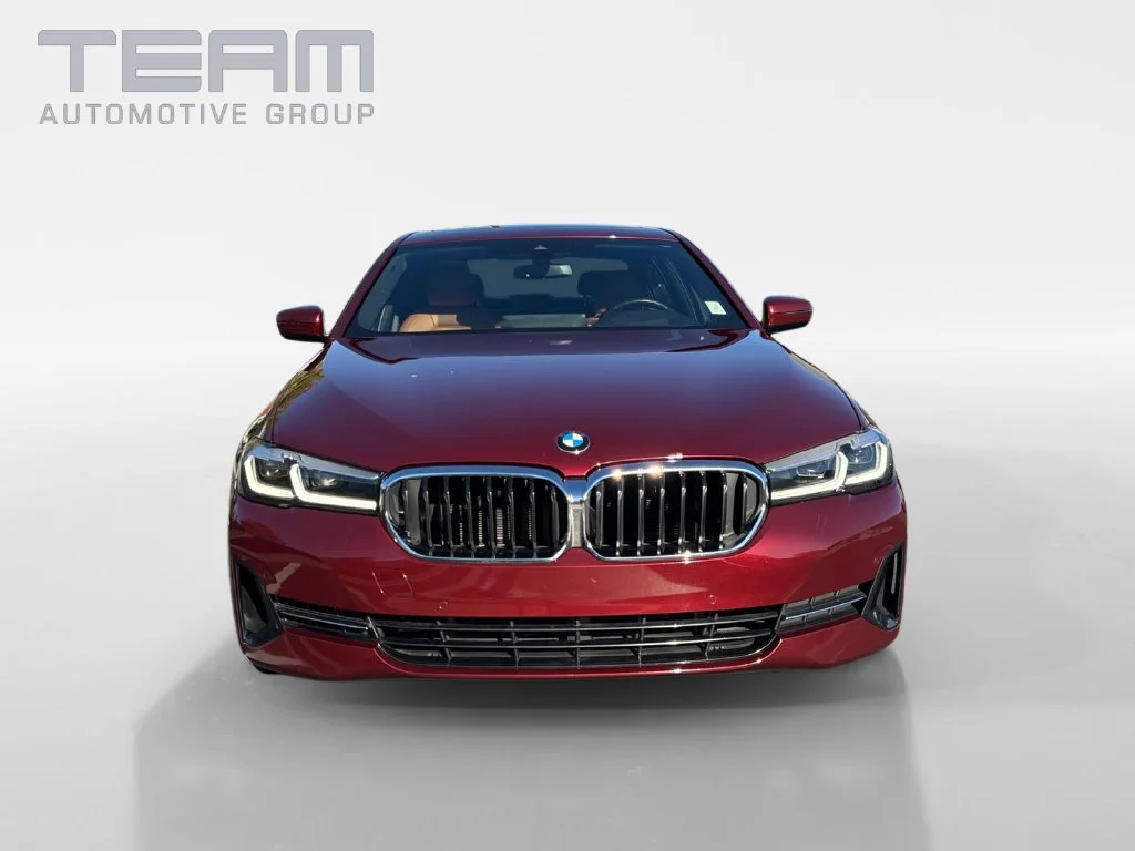 Used 2023 Red BMW 530i image 2