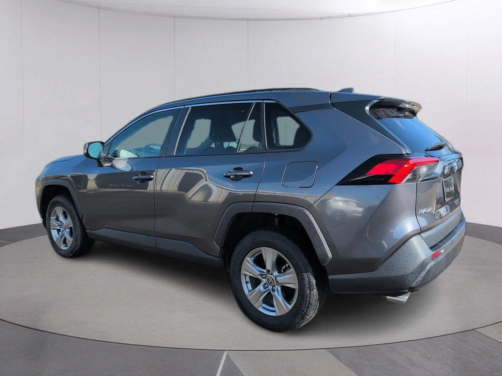 Used 2024 Magnetic Gray Metallic Toyota XLE image 3