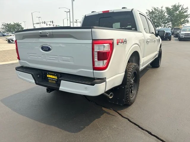 Used 2023 Gray Ford Lariat image 4