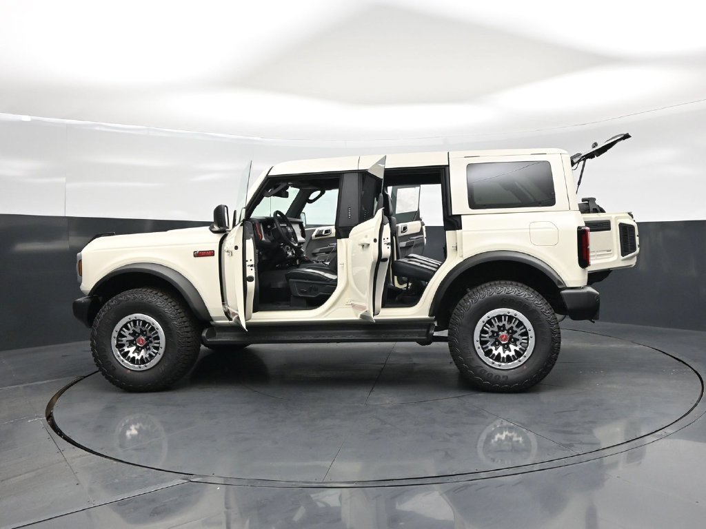 New 2026 White Ford Outer Banks image 48