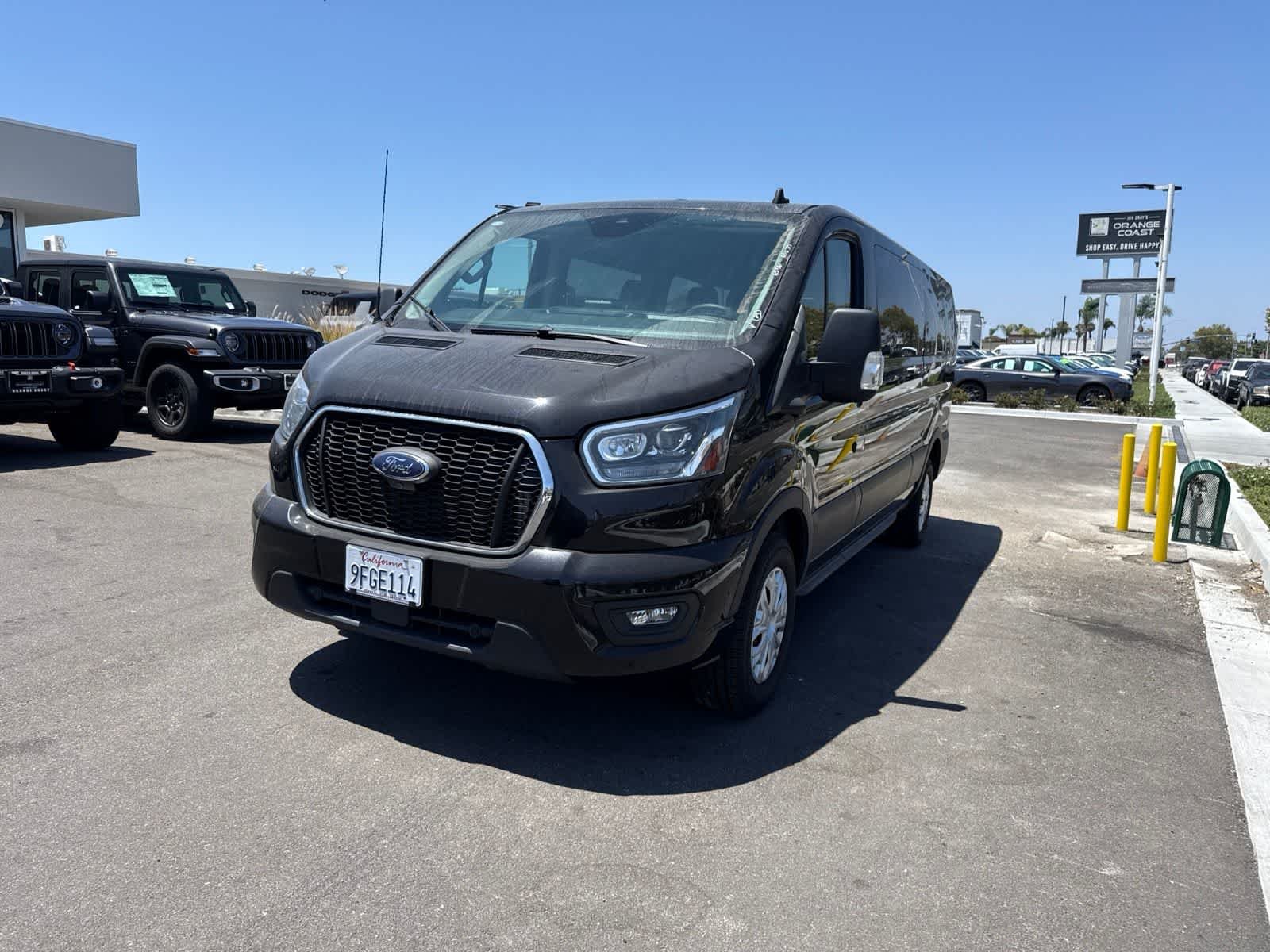 2023 Ford Transit 350 XLT Low Roof Sliding Pass. 148's photo