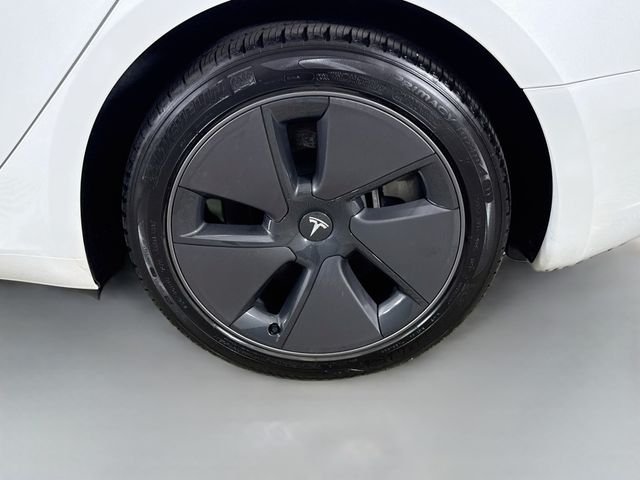 Used 2023 White Tesla Base image 30