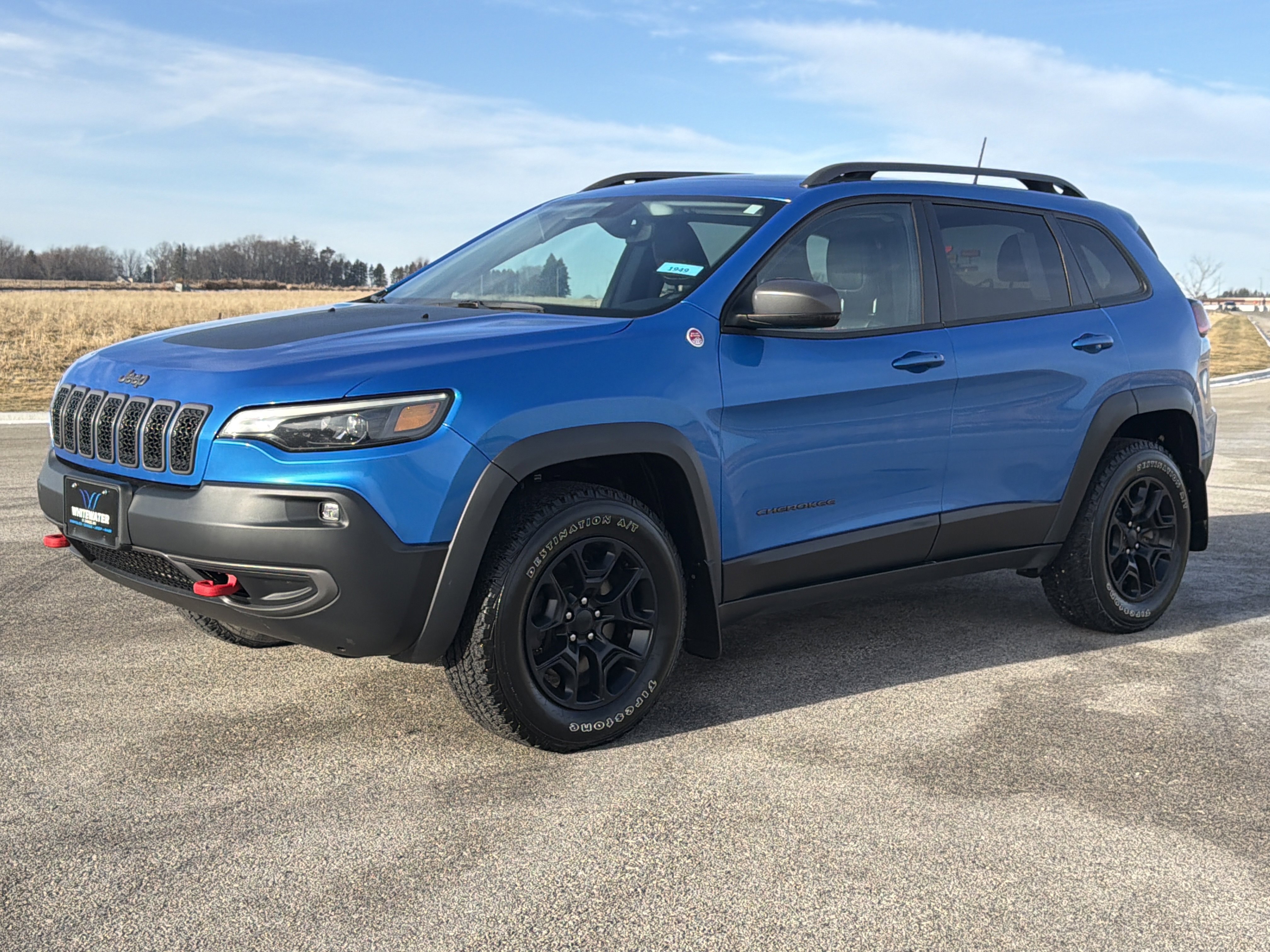 Used 2020 Jeep Cherokee Trailhawk with VIN 1C4PJMBX2LD557292 for sale in Saint Charles, Minnesota