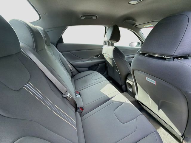 Used 2026 Gray Hyundai SEL Sport image 25