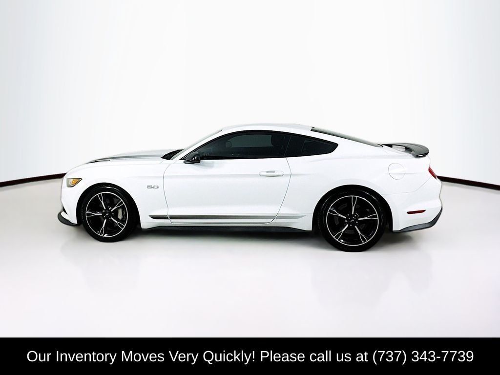 Used 2016 Oxford White Ford GT Premium image 4