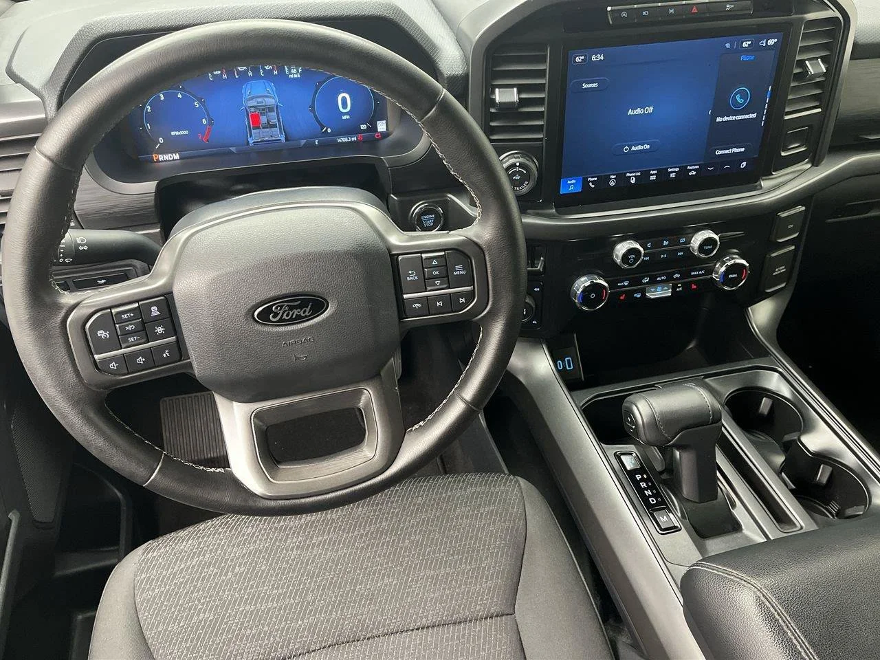 Used 2024 Black Ford XLT image 16