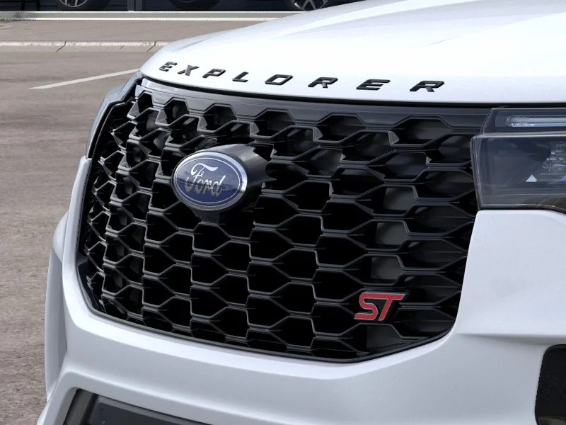 2026 Ford Explorer ST - Photo 40