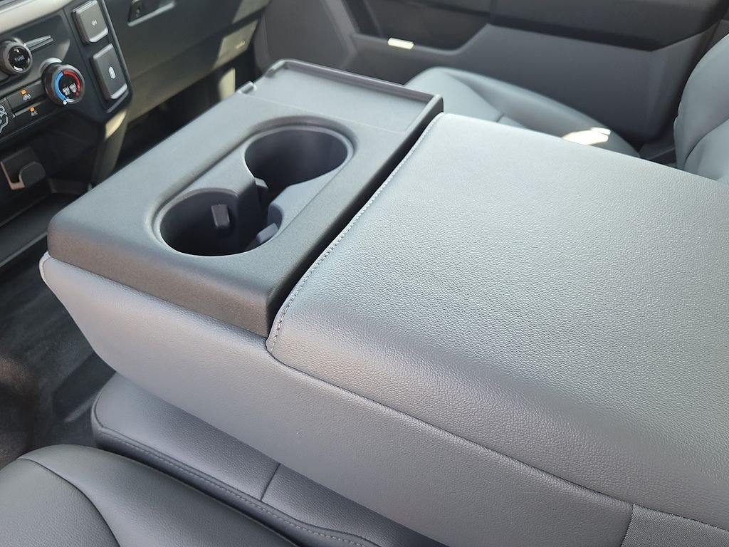 New 2026 Oxford White Ford XL image 25