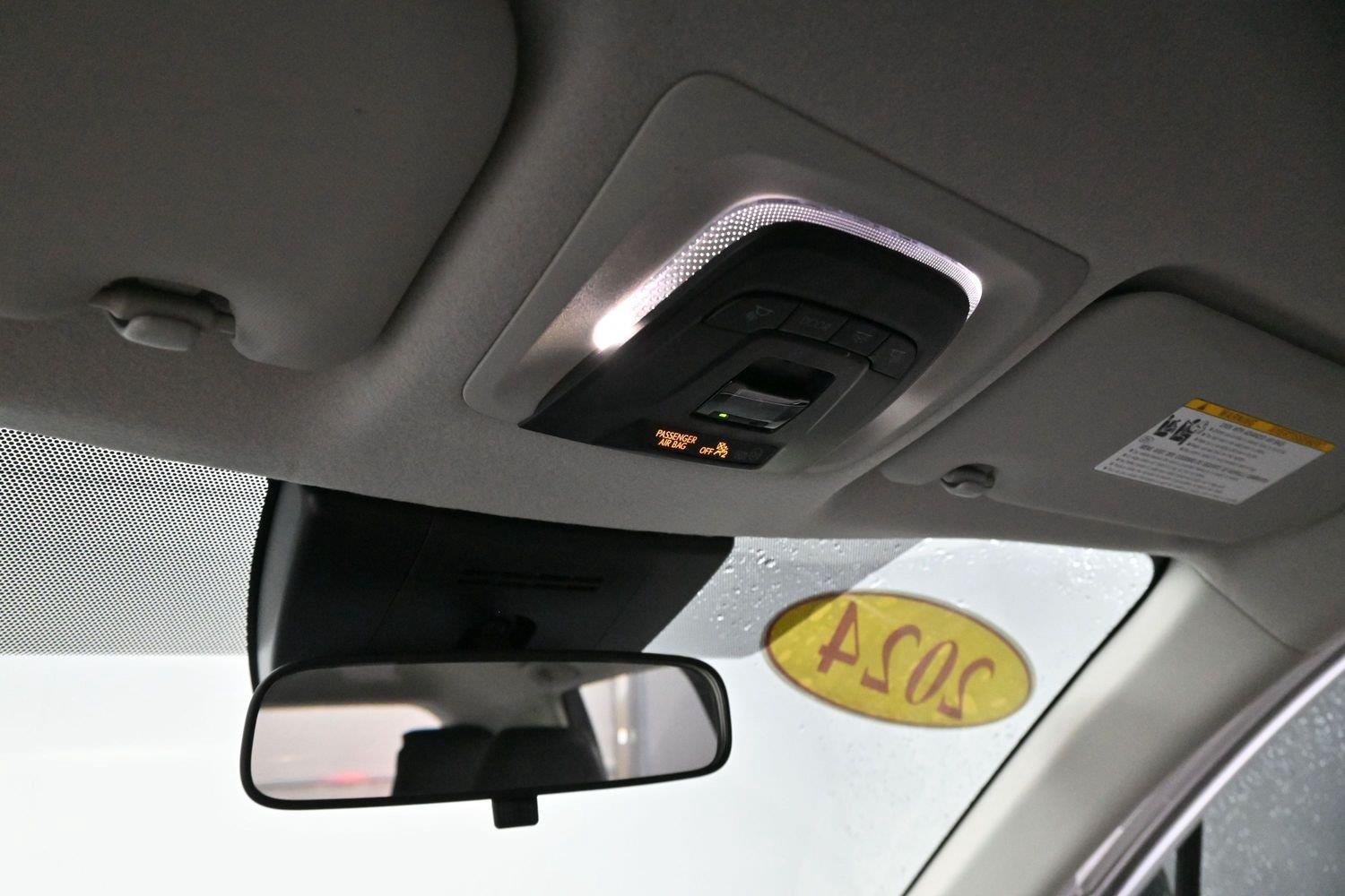 Used 2024 Sonic Silver Toyota L image 27