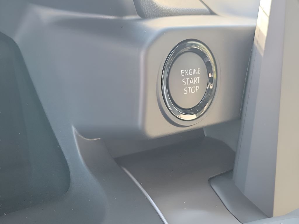 2026 Toyota Tacoma SR5 - Photo 36