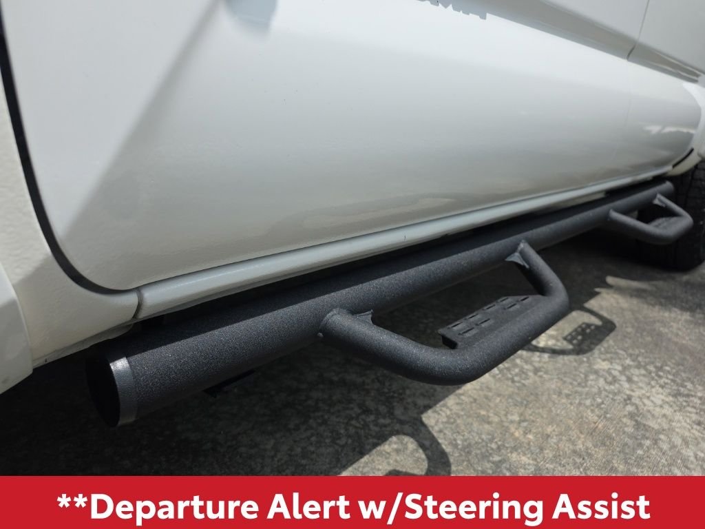 Used 2021 White Toyota SR5 image 4