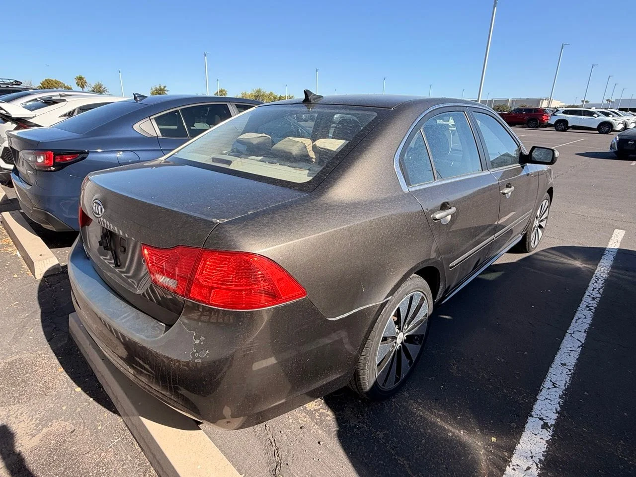 Used 2010 Metal Bronze Kia LX image 4
