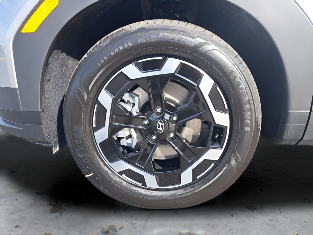 New 2026 Silver Hyundai SE image 28