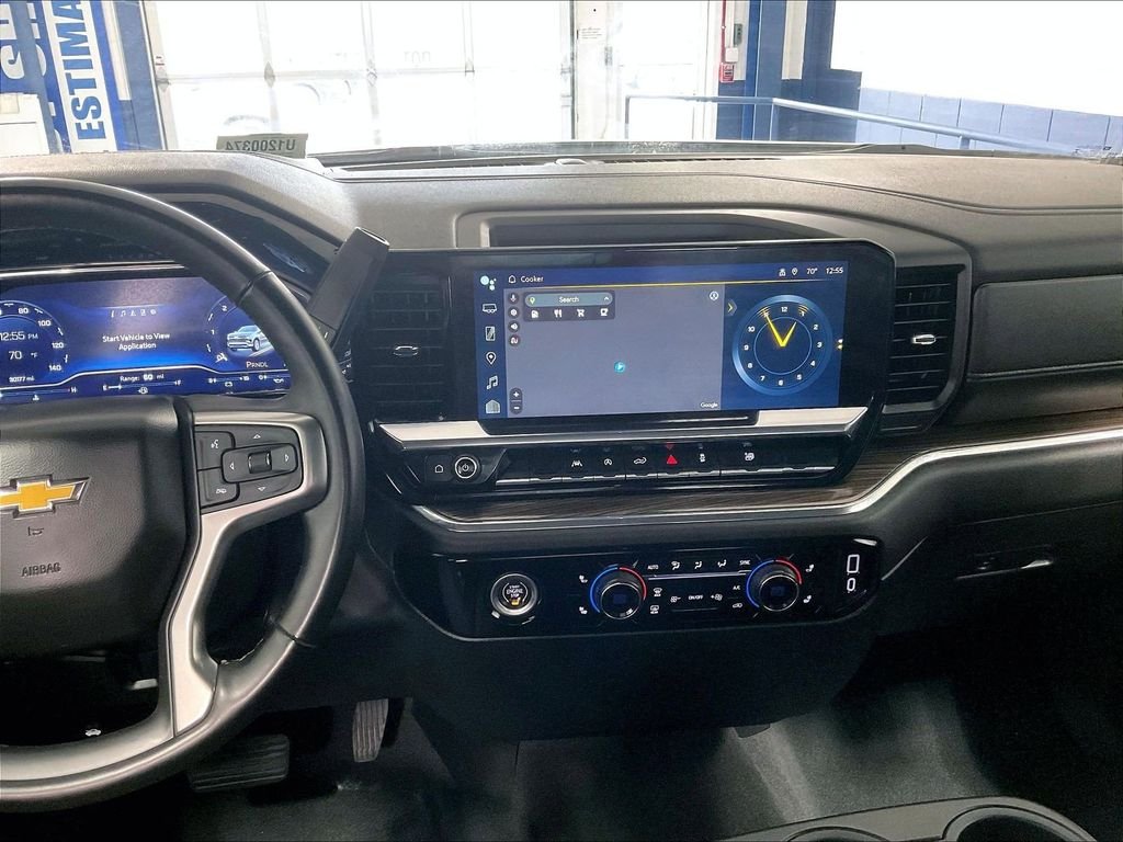 Used 2023 White Chevrolet LT image 18