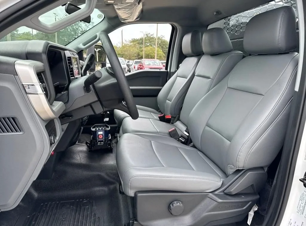New 2025 White Ford XL image 43