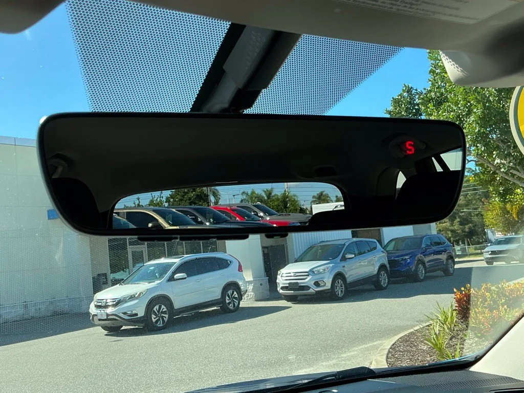Used 2019 Blue Subaru 2.5i Premium image 34