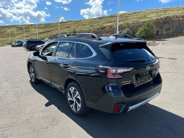 Used 2022 Crystal Black Silica Subaru Limited image 10