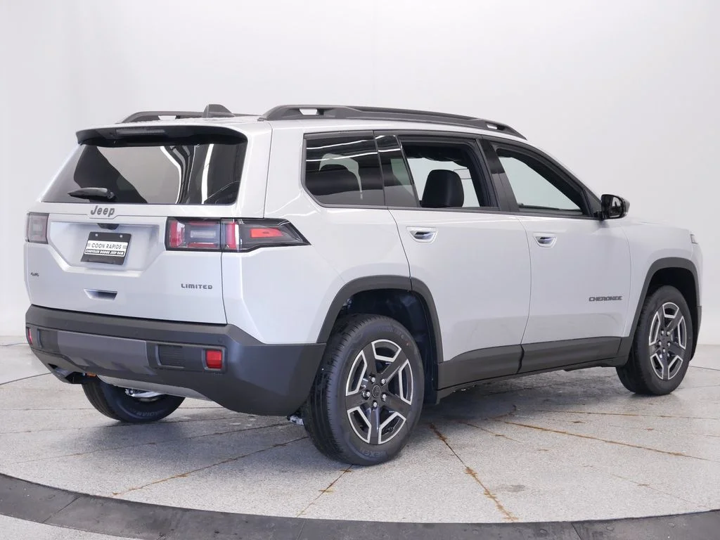 New 2026 Silver Zynith Clearcoat Jeep Limited image 6