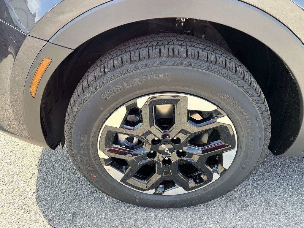New 2026 Gray Kia S image 10