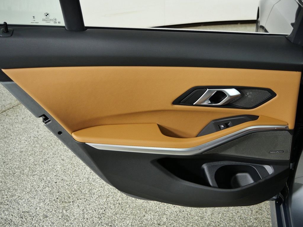 Used 2026 Skyscraper Grey Metallic BMW 330i xDrive image 30