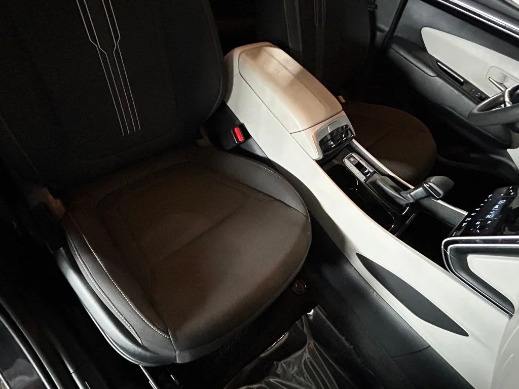 Used 2024 Dark Gray Metallic Hyundai SEL image 34