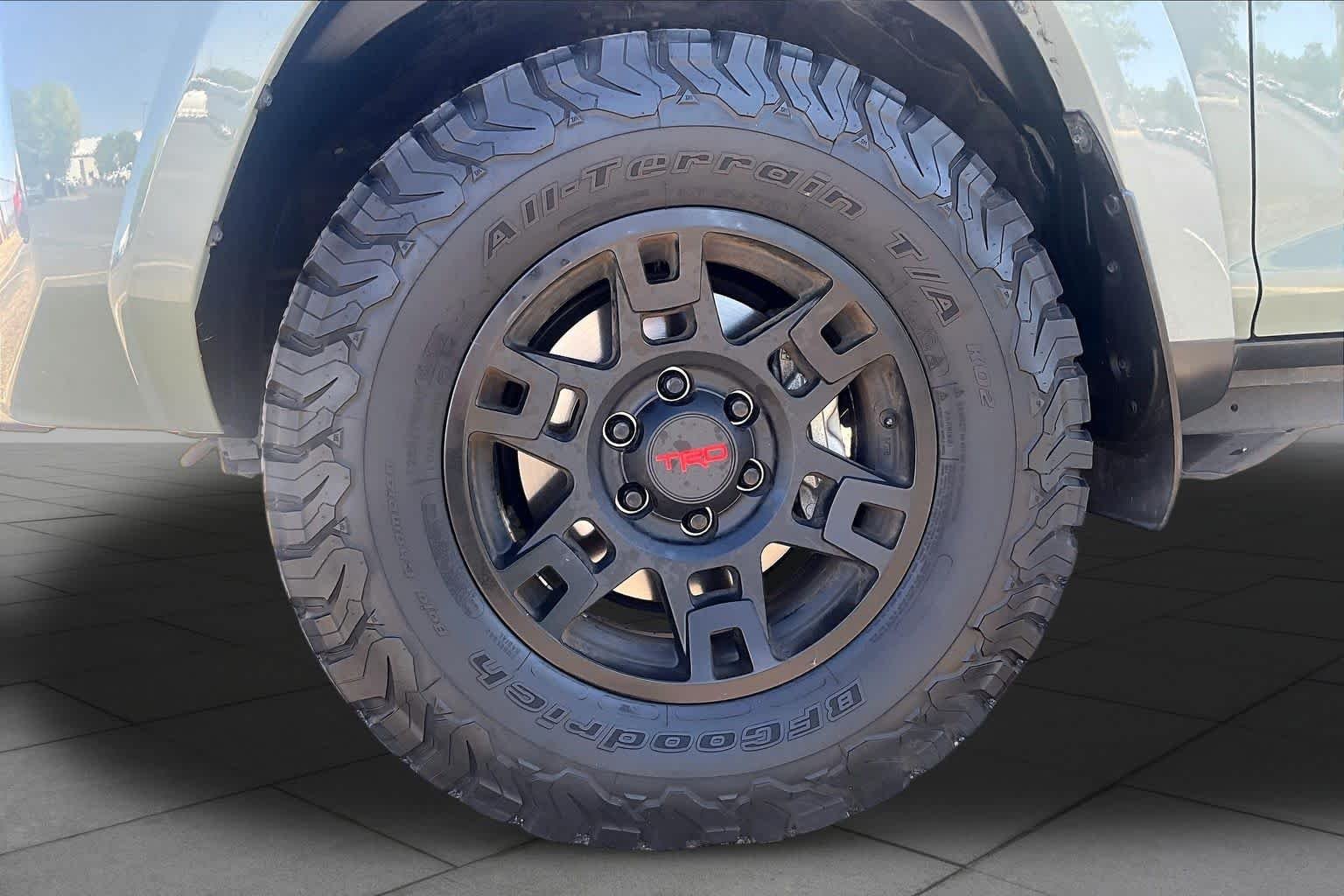 Used 2022 Lunar Rock Toyota TRD Off Road Premium image 11
