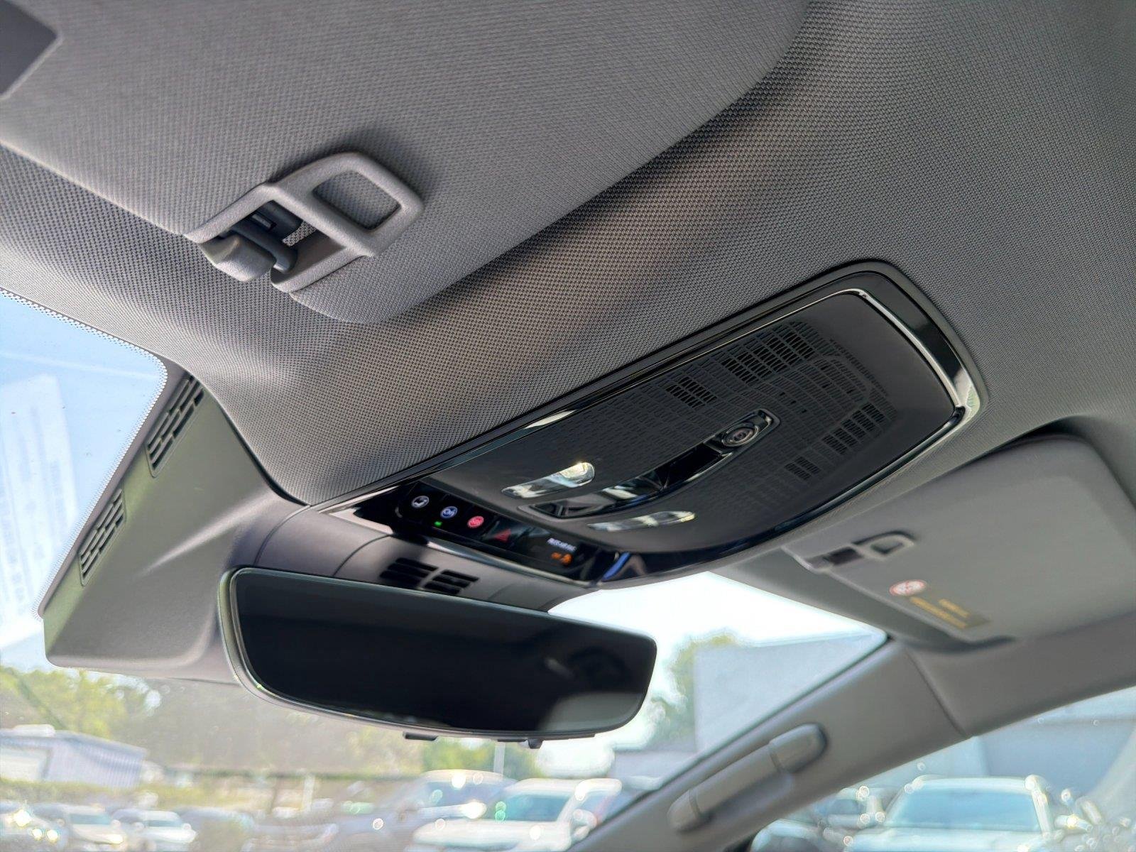 Used 2025 Argent Silver Metallic Cadillac Sport image 29