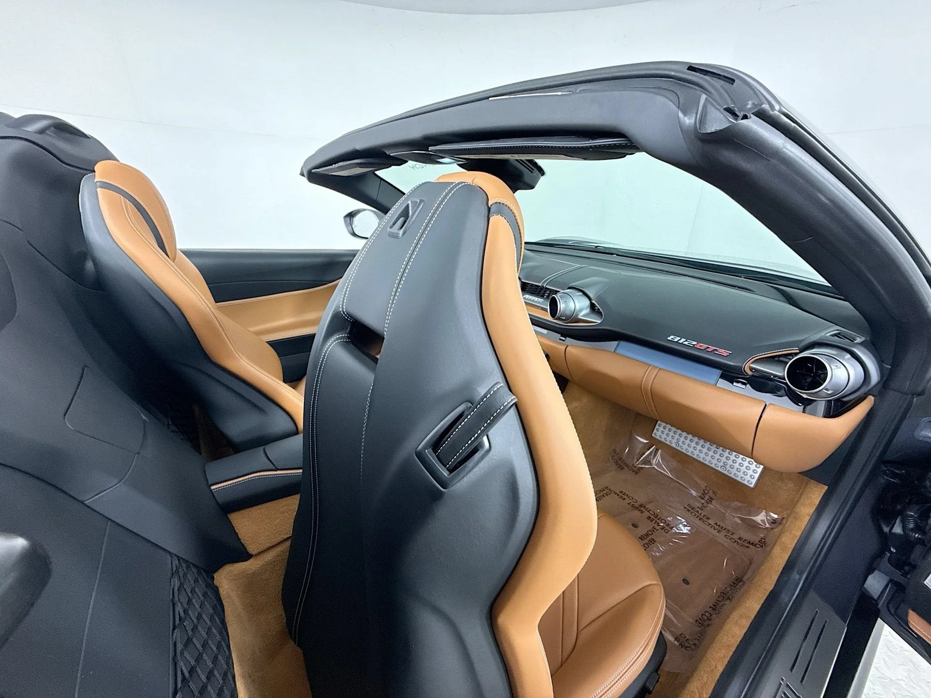 2021 Ferrari 812 GTS Base - Photo 22