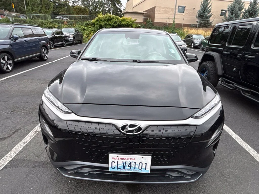 Used 2021 Hyundai Kona EV Limited with VIN KM8K33AGXMU124185 for sale in Kirkland, WA