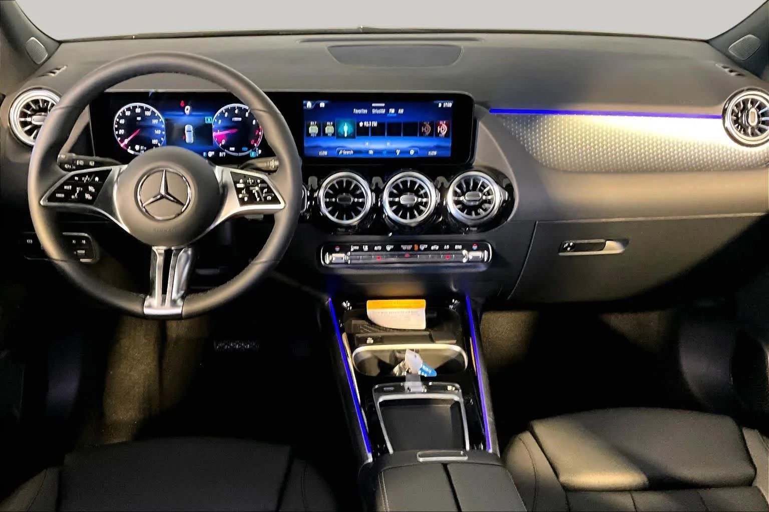 New 2026 Mountain Grey Metallic Mercedes-Benz GLA 250 image 7
